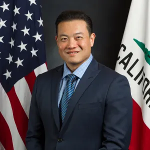 A portrait photo of Chen (Vice Chair)
