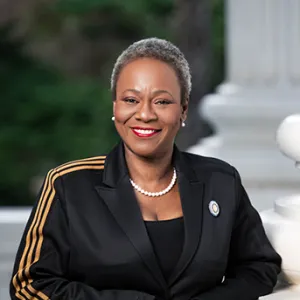 A portrait photo of  McKinnor (Chair)